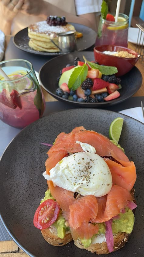 food brunch happy salmon avocado toast blueberry pancakes penelopes Food Instagram Story, Brunch Aesthetic, Healthy Foodie, Food Is Fuel, Instagram Food, Food Snapchat, Food Diary, Food Obsession, Pretty Food