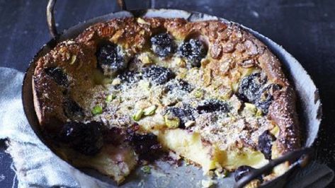 Cherry, Pistachio & Amaretto Clafoutis | American Pistachio Growers Cherry Pistachio, Clafoutis Recipes, Sweet Paul Magazine, Pistachio Recipes, Gateaux Cake, Köstliche Desserts, Sweet Cherries, Flan, Just Desserts