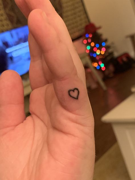 Heart On Pinky Tattoo, Heart Pinky Tattoo, Heart Tattoo On Pinky, Heart On Hand Tattoo, Heart Hand Tattoo, Pinky Tattoo, Pinky Promise Tattoo, Love Heart Tattoo, Promise Tattoo