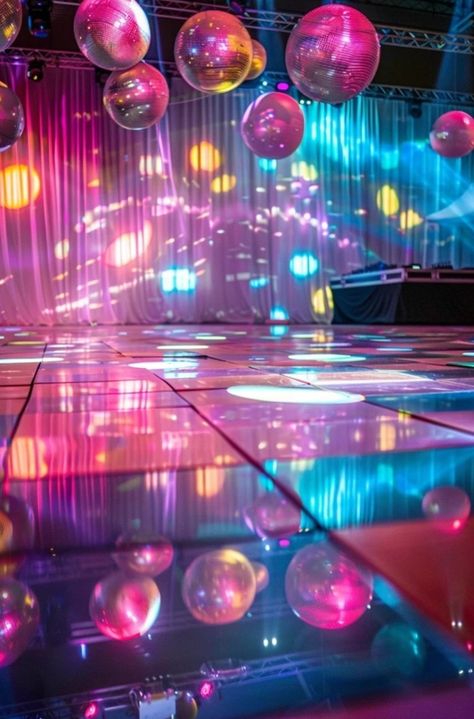 Dancefloor Aesthetic, Twinkle Lights Decor, Dance Party Decor, Bubble Costume, Bat Mitzvah Themes, Mitzvah Themes, Disco Dance, Circus Party, Dance Hall