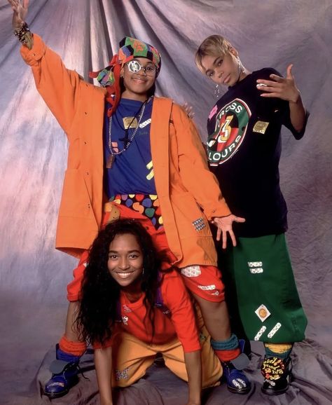 Tlc No Scrubs Outfit, Tlc Outfits 90s, 90s Tlc, Tlc Outfits, Pretty Wallpaper Ipad, 90s Teen, Scrubs Outfit, Outfits 90s, Outfit 90s