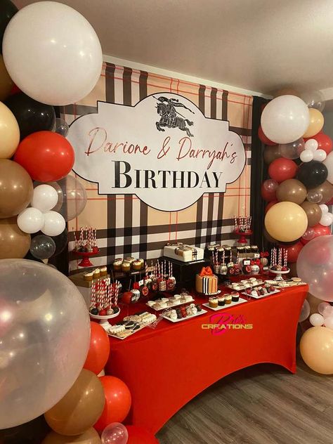 Burberry Theme Party Ideas, Burberry Baby Shower Ideas, Burberry Themed Birthday Party, Burberry Party Decorations, Plaid Birthday Party, Burberry Party Theme, Burberry Cake Ideas, Burberry Cake For Men, Burberry Birthday Party