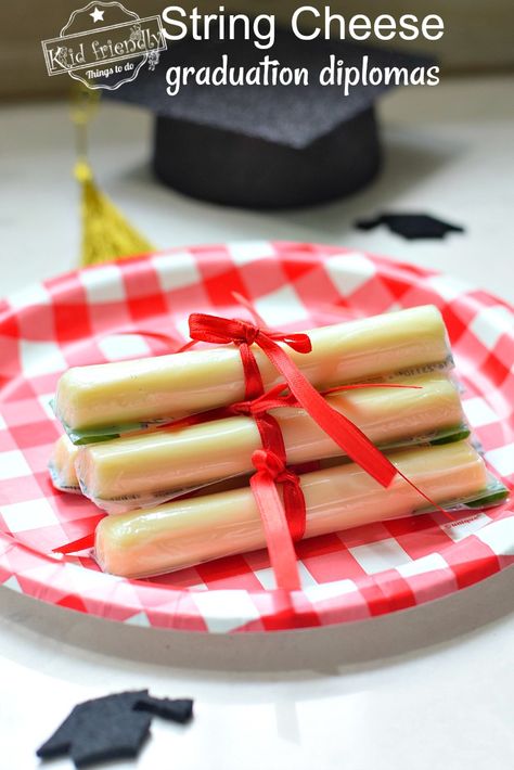 Pre K Graduation Food Ideas, Kid Graduation Party Ideas, Kindergarten Graduation Party Food, Graduation Party Ideas For Kindergarten, Preschool Graduation Snack Ideas, Preschool Graduation Party Food, Kindergarten Graduation Snacks, Prek Graduation Party Ideas Diy, Preschool Graduation Food Ideas