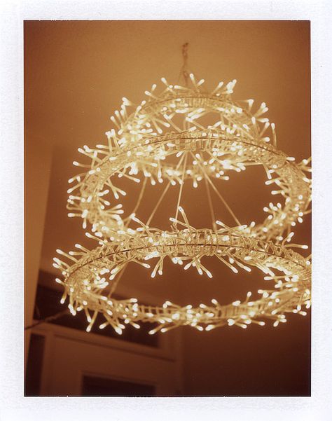 Rice Lights Decoration Ideas, Lights Decoration Ideas, Light Decoration Ideas, Christmas Chandelier, Rice Lights, Lights Decoration, Hippie Homes, Light Decoration, Hanging Christmas Tree