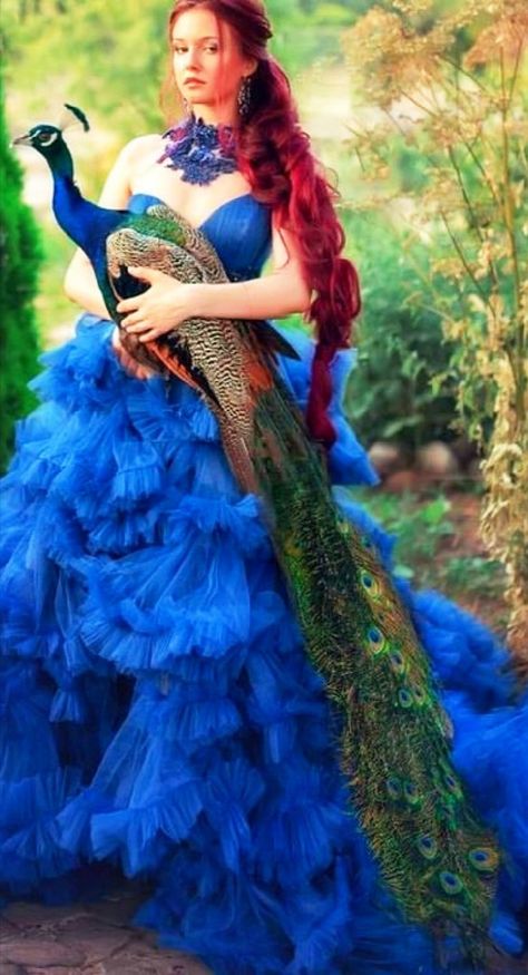 Peacock Color Dress, Hair Mistakes, Peacock Dress, Peacock Color, Color Dress, Top Trending, New Top, Dress Ideas, Top Trends