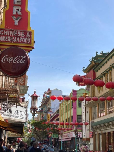 San Francisco Musee Mechanique San Francisco, San Francisco Aesthetic Vintage, American Chinese Food, Seismic Design, San Francisco Photography, Chinatown San Francisco, China Town, Living In San Francisco, Design Shirts