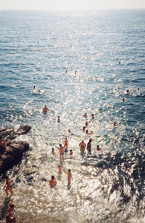 Swimming In The Ocean, Fotografi Vintage, Paris Hotels, Summer Feeling, Summer Dream, In The Ocean, Endless Summer, Summer Of Love, Instagram Foto