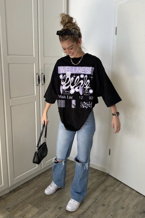 Lil Bro, Looks Pinterest, Cute Icon, Tomboy Outfits, Tomboy Style Outfits, Looks Street Style, Streetwear Fashion Women, Cute Comfy Outfits, Swaggy Outfits