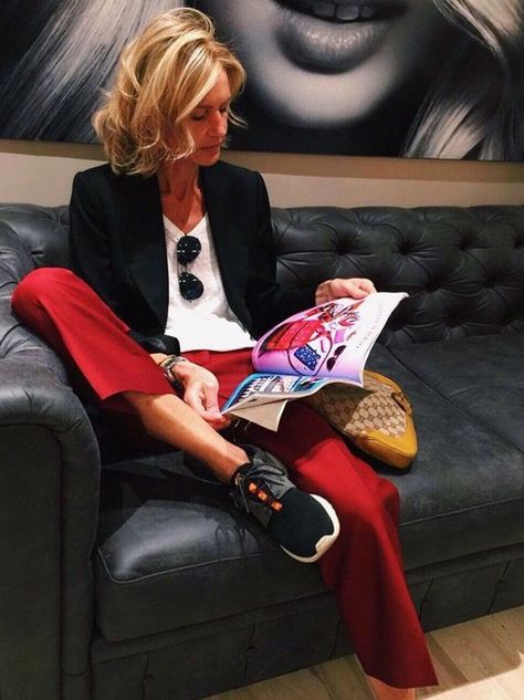 Patrizia Casarini, Money Fashion, Elegant Styles, Trendy Fall Outfits, Fashion Over 50, Mode Inspiration, Work Fashion, Street Styles, Outfits Casuales