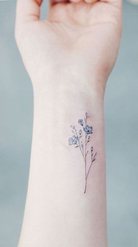 Nature, love, and peace are three simple words that mean a lot, but they can also be captured in simple designs. Tattoo Diy, Tato Henna, Flower Wrist Tattoos, Small Watercolor, Watercolor Tattoo Flower, Shape Tattoo, Small Flower Tattoos, Cat Tattoos, Inspiration Tattoos