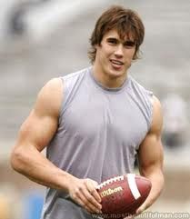 Brady Quinn of the Kansas City Chiefs. Looks good but can he throw the ball? Brady Quinn, Jillian Dodd, 49ers Players, Hello Lover, Love Is Everything, Self Image, Madly In Love, Athletic Men, Self Talk