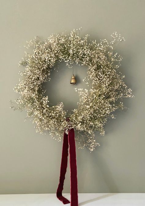 Decoracion Navidad Diy, Julkransar Diy, Diy Jul, Pretty Wreath, Christmas Interiors, Christmas Inspo, God Jul, Easter Wreath, Deco Floral