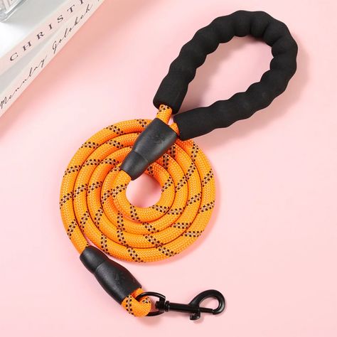 1.2-3M Reflective Dog Leash Product Parameters: Name: Reflective Dog Leash Material: Nylon Color: Light Grey/Pure/Range/Rose/Light Blue/Red Rope length: 1.2M/1.5M/2M/3M Rope thickness: 0.8cm/1.0cm/1.2cm Strong load-bearing capacity of dog ropes: 0.8cm rope thickness: less than 20kg for pets 1.0cm rope thickness: less than 50kg for pets 1.2cm rope thickness: less than 100kg for pets Product Features: 1. Durable and durable nylon rope. 2. Zinc alloy hook buckle. 3. Sponge anti slip handle. 4. Rubber protective sleeve at the head and tail interfaces. 5. Nighttime reflection is safer. 6.3 rope thicknesses/4 rope lengths/6 reflective colors. Tip: 1.0.8cm-Thick Dog Leash is recommended for small and medium-sized dogs. 2.1.2M-Length Dog Leash is suitable for growing dogs or mischievous dogs.