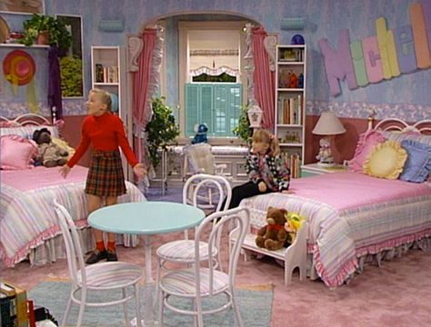 90s Bedrooms, 90s Bedroom Aesthetic, Bedroom Aesthetic Grunge, 80s Bedroom Ideas, 90s Room, 90s Bedroom, 80s Bedroom Aesthetic, 90s Decor, 80s Room