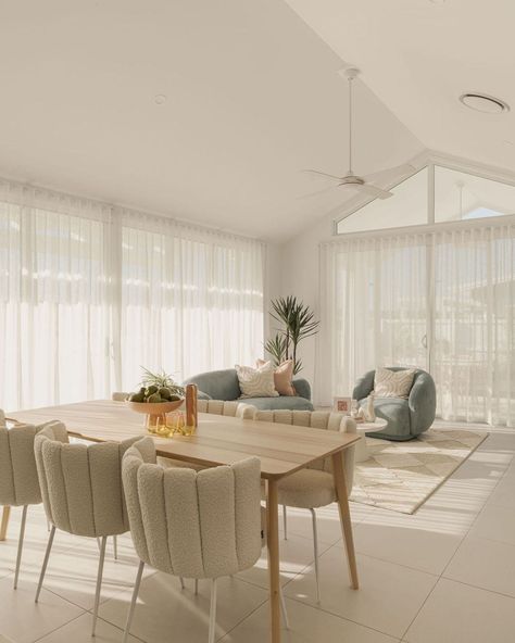 Seaforth || So much to love 🌺 We absolutely love our Seaforth display at Palmview and we think you will too. From the open plan living, Scandinavian inspired design, compact drop zone, sky high ceilings and so much more! Come visit us at 3 Soprano Street, Palmview. Link in bio. Drop Zone, High Ceilings, Scandinavian Inspired, Open Plan Living, Sunshine Coast, Sky High, Open Plan, High Ceiling, Luxury Living