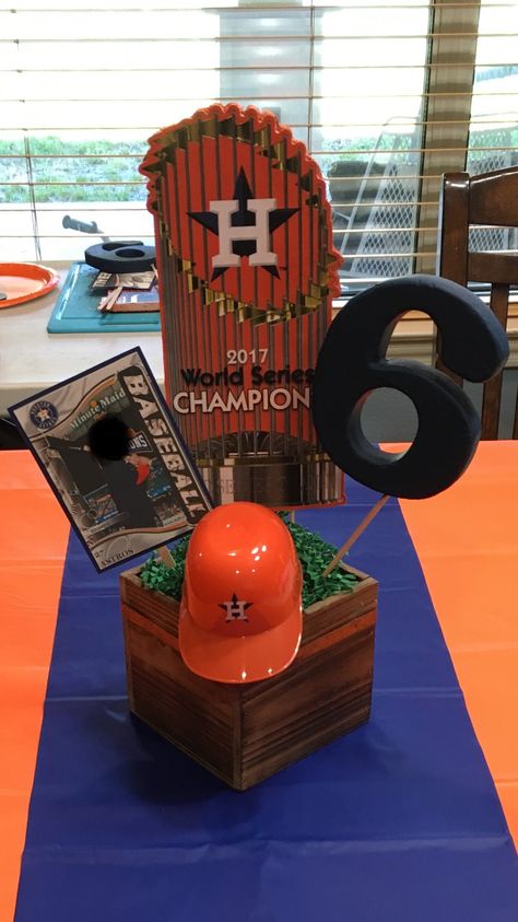 Astros Centerpieces, Astros Party Ideas, Astros Birthday Party, Astros Baseball Party, Houston Astros Birthday Party, Astros Party, Dodgers Party, Baseball Theme Birthday, City Party