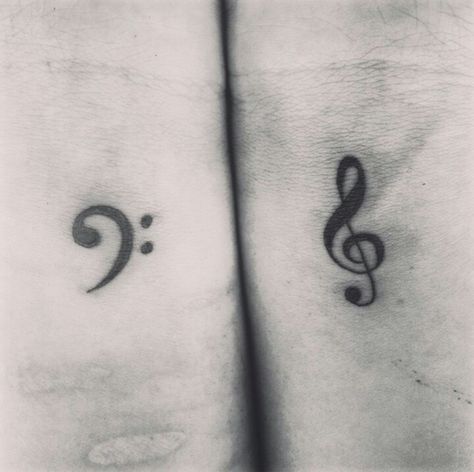 Clef Tattoo, Treble Clef Heart, Treble Clef Tattoo, Bass Clef, Treble Clef, Heart Keychain, Matching Tattoos, Heart Tattoo, Bass