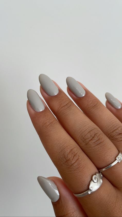 Spring One Color Nails, Light Grey Almond Nails, Stone Grey Nails, August Nails Almond, Light Blue Grey Nails, White Gray Nails, Light Gray Nails With Design, Almond Nails Gray, Light Gray Nail Ideas