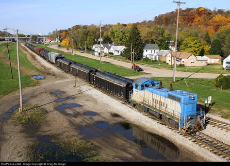 RailPictures.Net Photo: TZPR 702 Tazewell & Peoria EMD SW10 at East Peoria, Illinois by Craig McGregor East Peoria, Illinois