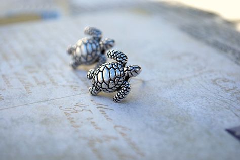 Ear Piercings Conch, Earrings Conch, Piercing Conch, Helix Earring, Fake Nose Rings, Steam Punk Jewelry, Summer 16, Turtle Earrings, Punk Jewelry