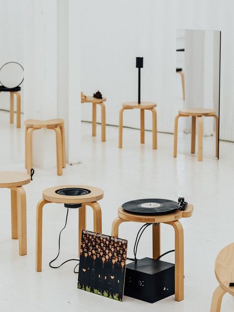 Hackability of the Stool is a project by architect Daisuke Motogi. Makeshift Bar, Documentation Ideas, Alternative Furniture, Relaxed Home, Window Display Design, Japanese Architect, Everything Everything, London Design Festival, Timber Furniture