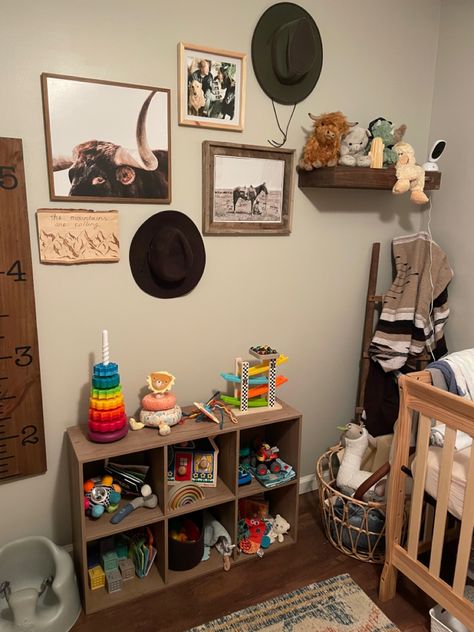 This nursery is perfect for a future lil cowboy or girl & can grow with them #western #westernnursery #nursery #baby #nurserydecor #themednursery #babytoys #momlife Western Toddler Girl Room, Western Toddler Boy Room, Cowboy Bedroom Boys, Western Playroom, Western Toddler Room, Vintage Western Nursery, Western Nursery Baby Boy, Wild West Nursery, Western Nursery Ideas