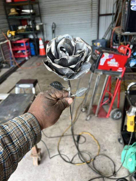 #ad hand crafted welded, metal Single Rose By Mr. Welder,LLC Welded Valentines Gift, Small Welding Projects Ideas, Welded Rose, Rebar Projects, Scrap Metal Projects, Rodeo Aesthetic, Welded Art, Welding Ideas, Single Rose