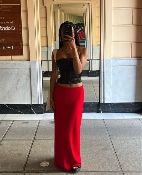 Red Maxi Skirt Outfit, Kianna Naomi, Maxi Skirt Outfit, Red Maxi Skirt, Skirt Ideas, Style Bundle, Maxi Skirt Outfits, Euro Summer, Red Maxi