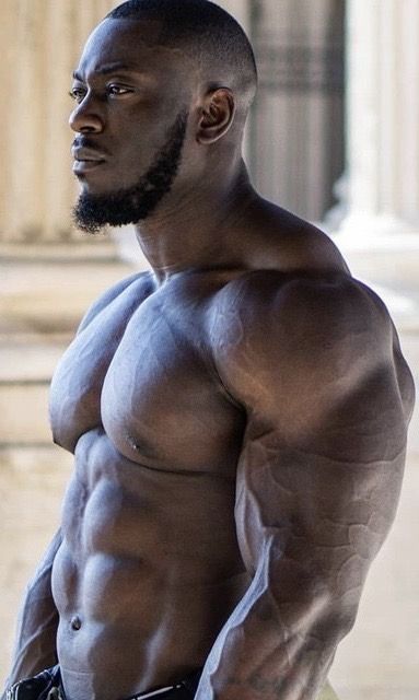 Muscle Magazine, Dark Skin Men, Gym Guys, Black Men Fashion Casual, Bodybuilders Men, Muscle Hunk, Great Beards, Men's Muscle, Muscular Men