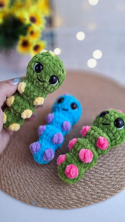 Amigurumi for all | Cute, colorful and funny caterpillars🥰 | Facebook Funny Crochet Plushies, Caterpillar Crochet Pattern, Caterpillar Crochet, Crochet Caterpillar, Crochet Funny, Crochet Baby Projects, Crochet Bird Patterns, Crochet Plushies, Quick Crochet Patterns