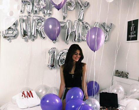 Purple Birthday Decorations, 17 Doğum Günü, 17. Geburtstag, Lila Party, Purple Party Decorations, Purple Birthday Party, Birthday Room Decorations, Decoration Balloon, Purple Balloons