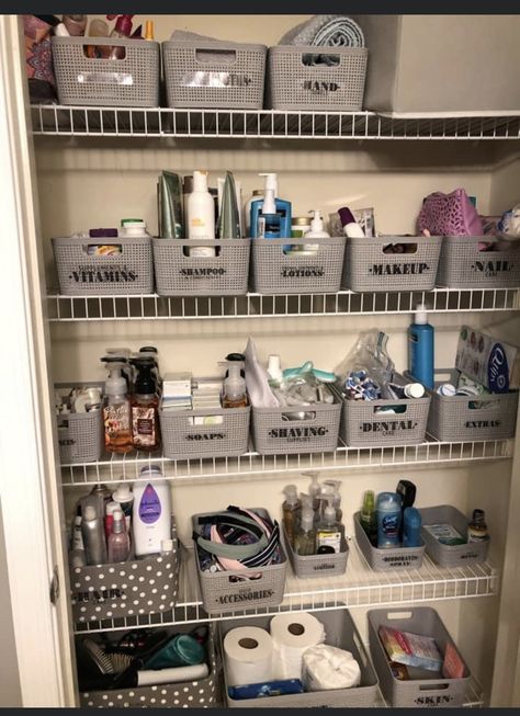 Washroom Closet Organization, Towel Closet Organization Ideas, Townhouse Organization, Bathroom Closet Organization Ideas, Bathroom Closets, Bathroom Storage Over Toilet, Closet Organisation, Bathroom Organization Hacks, Bathroom Closet Organization