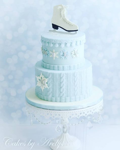 Ice Skating Cake Ideas, Ice Skating Birthday Cake, Skating Theme Cake, Ice Skate Cake, Ice Skating Cake, Skating Cake, Snow Cake, Cupcake Decorating, Theme Cake