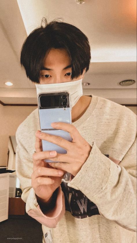 Rm Mirror Selfie, Namjoon Selfie, Mirror Photo, Mirror Pic, I Kings, Monthly Calendar, Boyfriend Material, Kim Namjoon, Bts Army