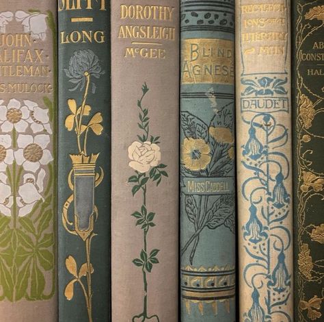 Bridgerton Core, Book Spines, Bridgerton Aesthetic, Pretty Books, L Wallpaper, Book Spine, Spotify Playlist Covers, Vintage Book Covers, Beautiful Book Covers