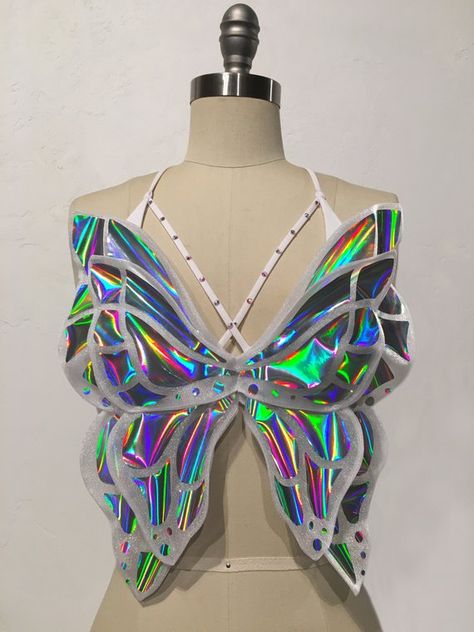 Butterfly Costume Halloween, Hangout Fest Outfit, Coachella Fashion Outfits, Rave Outfits Skirts, Outfit Edc, Holographic Butterfly, Rave Outfits Edc, Rave Fits, Sheer Bralette