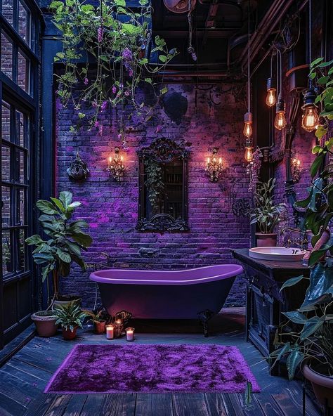 Bathroom Ideas Moody, Moody Bathroom Design, Dark Bathroom Decor, Bathroom Remodel Black, Bathroom Ideas Victorian, Moody Bathroom Ideas, Bathroom Decor Dark, Victorian Bathroom Ideas, Bathroom Ideas Dark