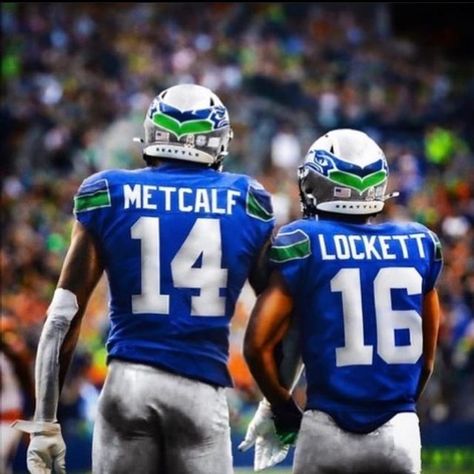 Tyler Lockett Wallpaper, Seahawks Throwback, Football Wallpaper Iphone, Dk Metcalf, Nfl Art, Tyler Lockett, Nfl Football Pictures, Seattle Seahawks Football, Seattle Sports