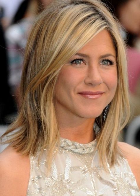 Bob Brown, Jeniffer Aniston, Jennifer Aniston Hair, Color Rubio, Jenifer Aniston, Hair Styles 2014, Long Bob Hairstyles, Hair Makeover, Mid Length Hair