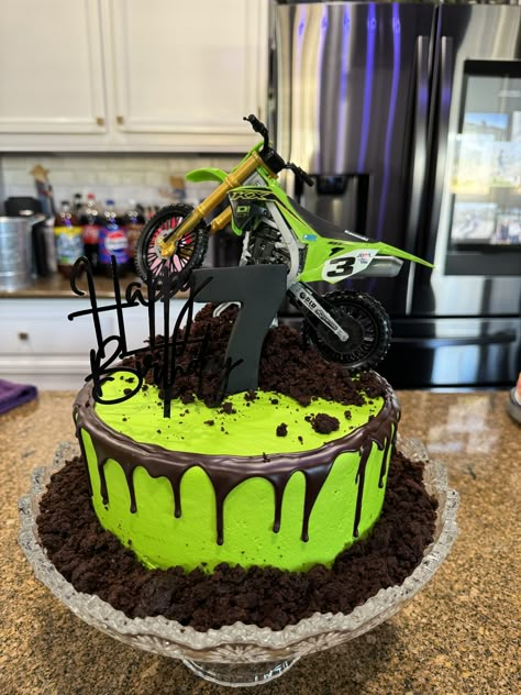 Dirt bike cake Dirtbike Birthday Party Ideas, Dirt Bike Birthday Party Ideas, Bike Birthday, Dirt Bike 2nd Birthday Party, Dirt Bike Birthday Cake, Dirtbike Cupcake, Truck Cakes For Men, Motocross Birthday Party Cake, Bike Birthday Cake