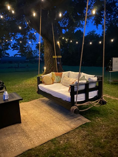 Hand built twin bed swing hanging under an oak tree! Pillows from World Market and Target! Container Farm, Yard Oasis, Diy Desk Plans, Porch Bed, Tree Bed, Porch Swing Bed, Desk Plans, Tree Swing, Diy Wooden Projects