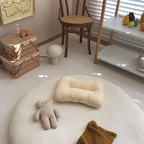 Korean Nursery Room, Coffee Minimalist, Korean Home Decor, Baby Background, Home Id, Baby Lounger, Instagram Feed Inspiration, Baby Sewing, Room Inspo