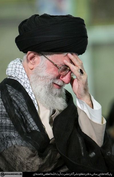 Ayatollah Sayyid ali khamenei Syed Ali Khamenei, Ayatollah Khamenei, Imam Khamenei, Ali Khamenei, Cristiano Ronaldo Wallpapers, Ronaldo Wallpapers, Real Hero, Imam Ali, Islamic Wallpaper