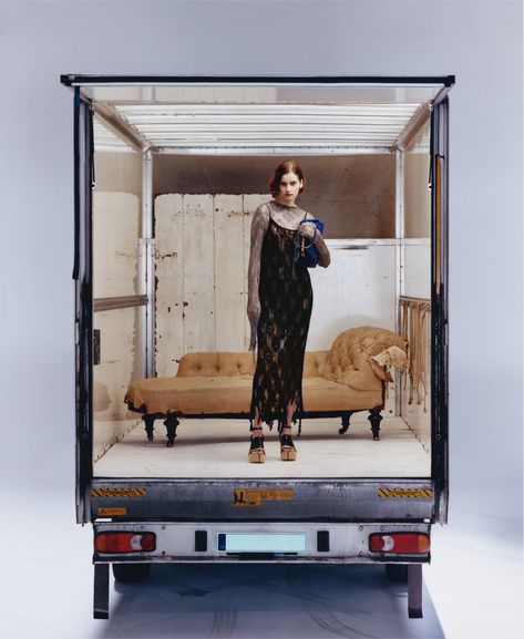 Moving Truck, City Background, 인물 사진, Photography Inspo, Fashion Shoot, Set Design, Editorial Design, Creative Photography, Art Direction