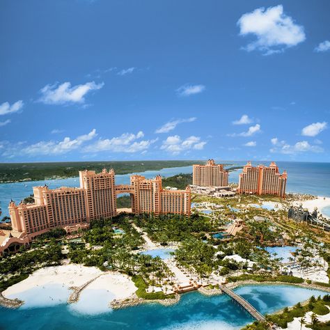 Bahamas Honeymoon, Keystone Colorado, Paradise Island Bahamas, Atlantis Bahamas, Best All Inclusive Resorts, Family Vacation Spots, Bahamas Vacation, Bahamas Island, Caribbean Resort