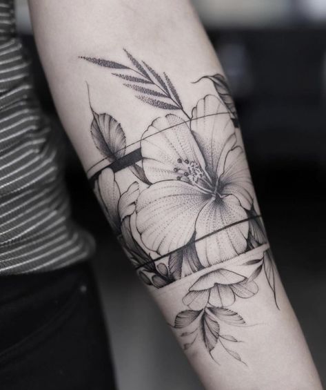 Woman Forearm Tattoo Ideas, Geometric Sleeve Tattoo Women, Floral Cuff Tattoo, Forearm Floral Tattoos, Floral Arm Band Tattoo, Floral Band Tattoo Design, Arm Cuff Tattoo, Around Arm Tattoo, Cuff Tattoo