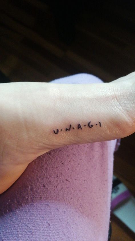 Unagi tattoo from friends series The Show Friends Tattoos, Friends The Show Tattoo, Unagi Friends Tattoo, Tv Series Tattoo Ideas, Friends The Tv Show Tattoos, Friends Tv Show Inspired Tattoo, Friends Series Tattoo Ideas, Modern Family Tattoo Ideas, Tv Show Friends Tattoo