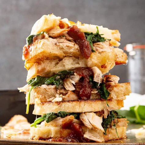 Turkey Grilled Cheese, Healthy Crock Pots, Chicken Melt Recipe, Spinach Grilled Cheese, Winter Sandwiches, Turkey Grilled, Butter Turkey, Recipe Using Apples, Hot Sandwich Recipes