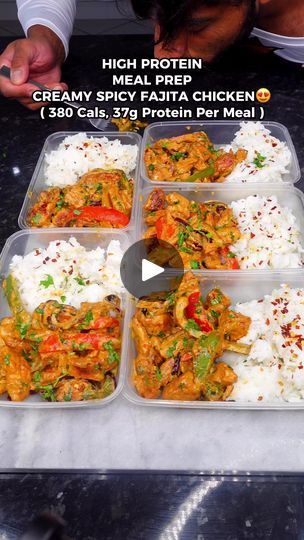 22K views · 126 reactions | HIGH PROTEIN MEAL PREP CREAMY SPICY FAJITA CHICKEN 😍(380 Cals, 37g Protein ,11g Fat, 35g Carbs per meal).                       Meal prepping saves time throughout the week, making it easier to stick to a fat loss diet since you're less likely to grab fast food when you're busy.                                                    •600g raw diced chicken breast 🍗.                  • season with Tbsp garlic, paprika, cumin, chilli flakes & tbsp olive oil ‼️.                               •mix together & cook for 10 minutes on high heat until golden                                                  • then on low heat add :* 15g light butter * Tbsp garlic* Chopped red onions * 80g chopped bell pepper* Tsp cumin * 150ml skimmed milk * 90g low fat cream cheese * Your Protein Meal Prep, Bowls Recipes, Fajita Chicken, High Protein Meal, Prep Meals, Protein Dinner, High Protein Meal Prep, Healthy High Protein Meals, Prep Bowls