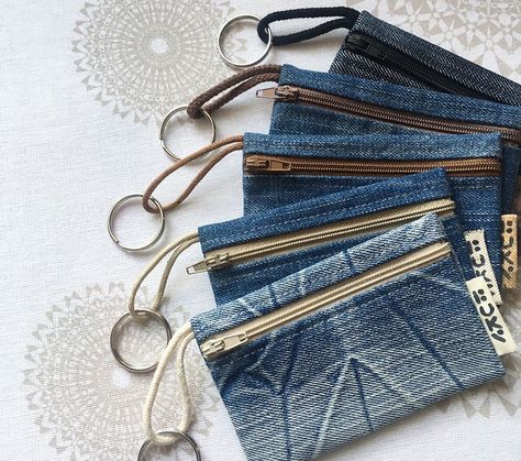 Återvinna Jeans, Artisanats Denim, Denim Bag Patterns, Denim Crafts Diy, Blue Jeans Crafts, Denim Purse, Sew Ins, Denim Ideas, Recycle Jeans